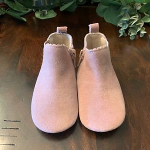 Never Used Little Love Bug Toddler Girl’s Shoes Size 5